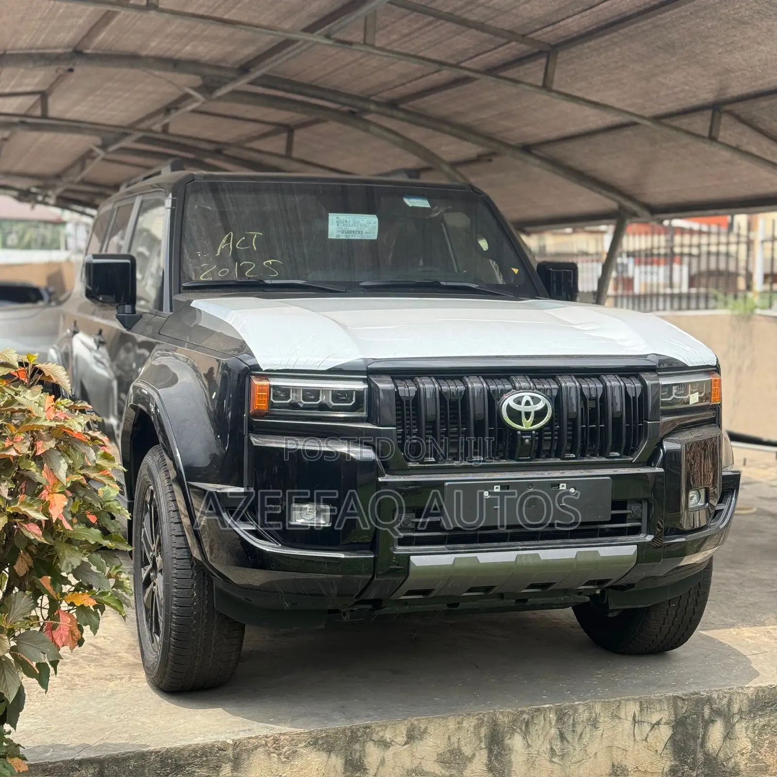 New Toyota Land Cruiser Prado 2.4 Petrol 2025 Black