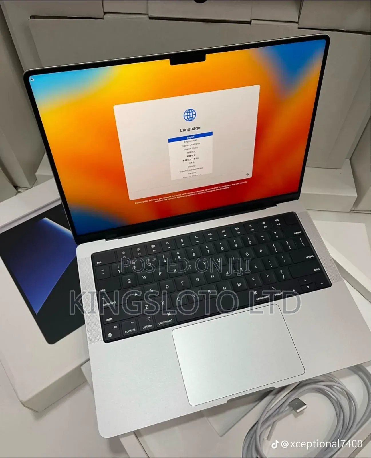 Laptop Apple MacBook Pro 2024 M3 14-inch 18GB Apple M3 Pro SSD 512GB