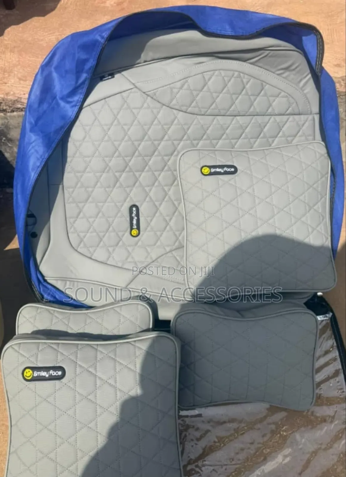 Smilling Face Luxury Universal Leather Seatcover for 5 Seater Suv/Car