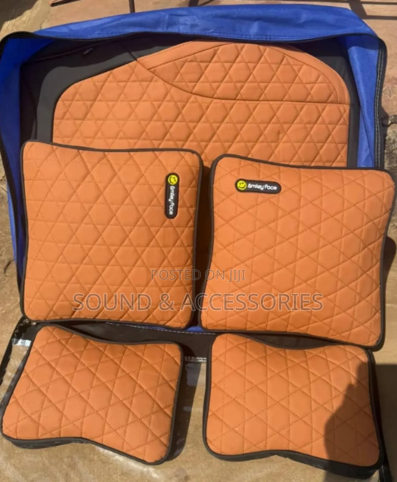 Smilling Face Luxury Universal Leather Seatcover for 5 Seater Suv/Car