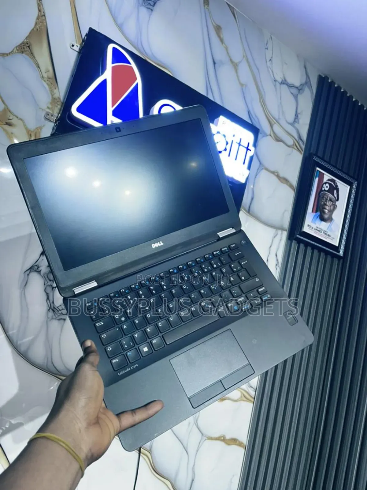 Laptop Dell Latitude E7270 8GB Intel Core i5 SSD 256GB