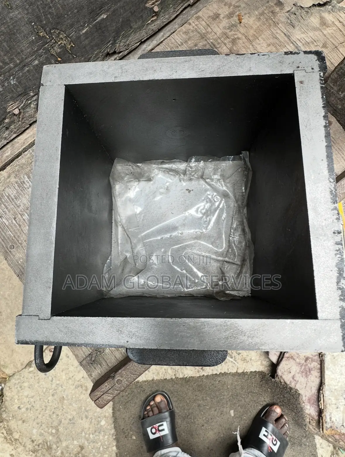 150mm X 150mm Iron Concrete Cube Mould