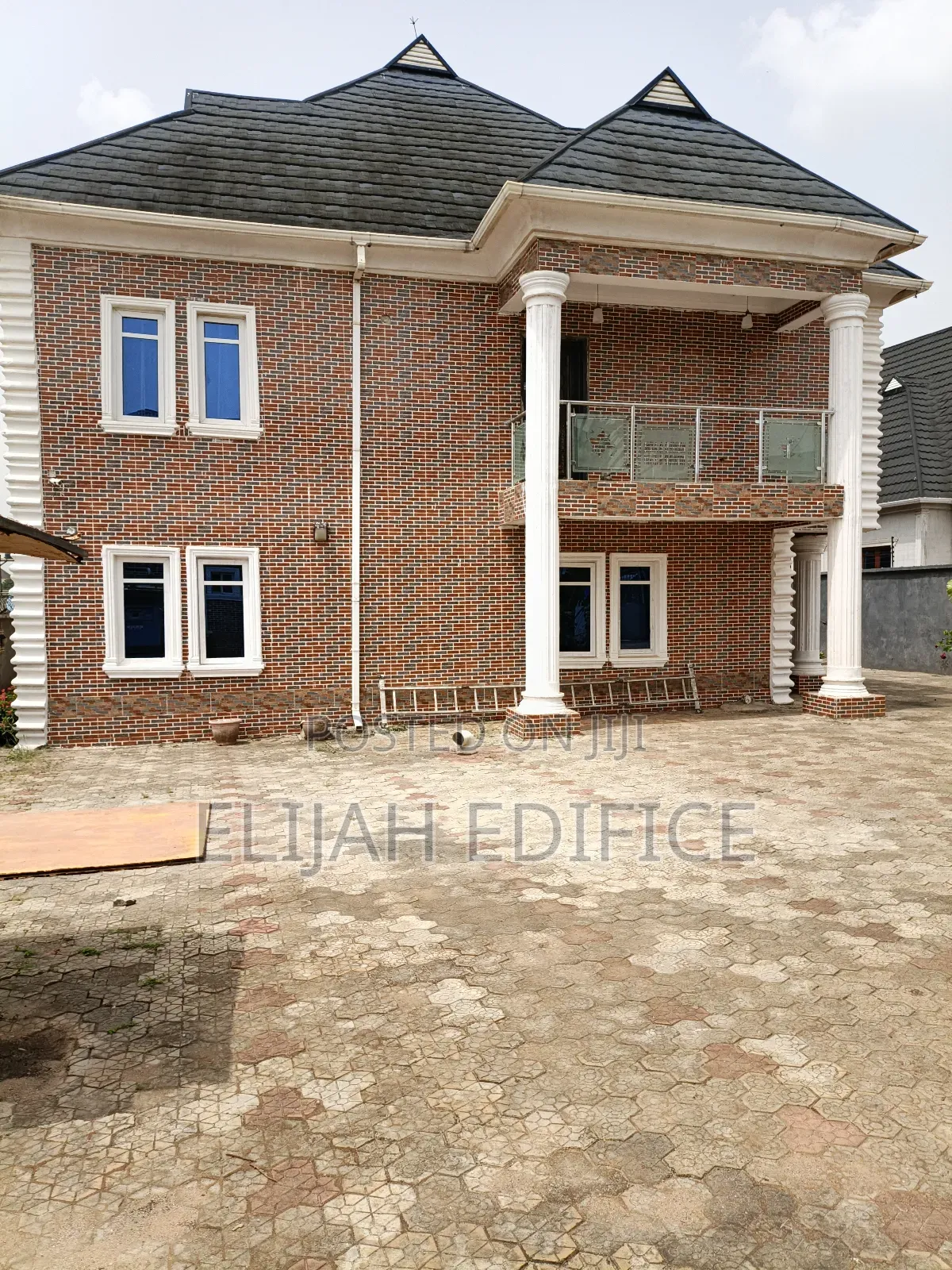 Furnished 5bdrm Duplex in Mowonla, Abule Egba for rent