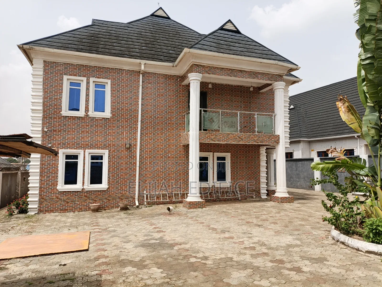 Furnished 5bdrm Duplex in Mowonla, Abule Egba for rent