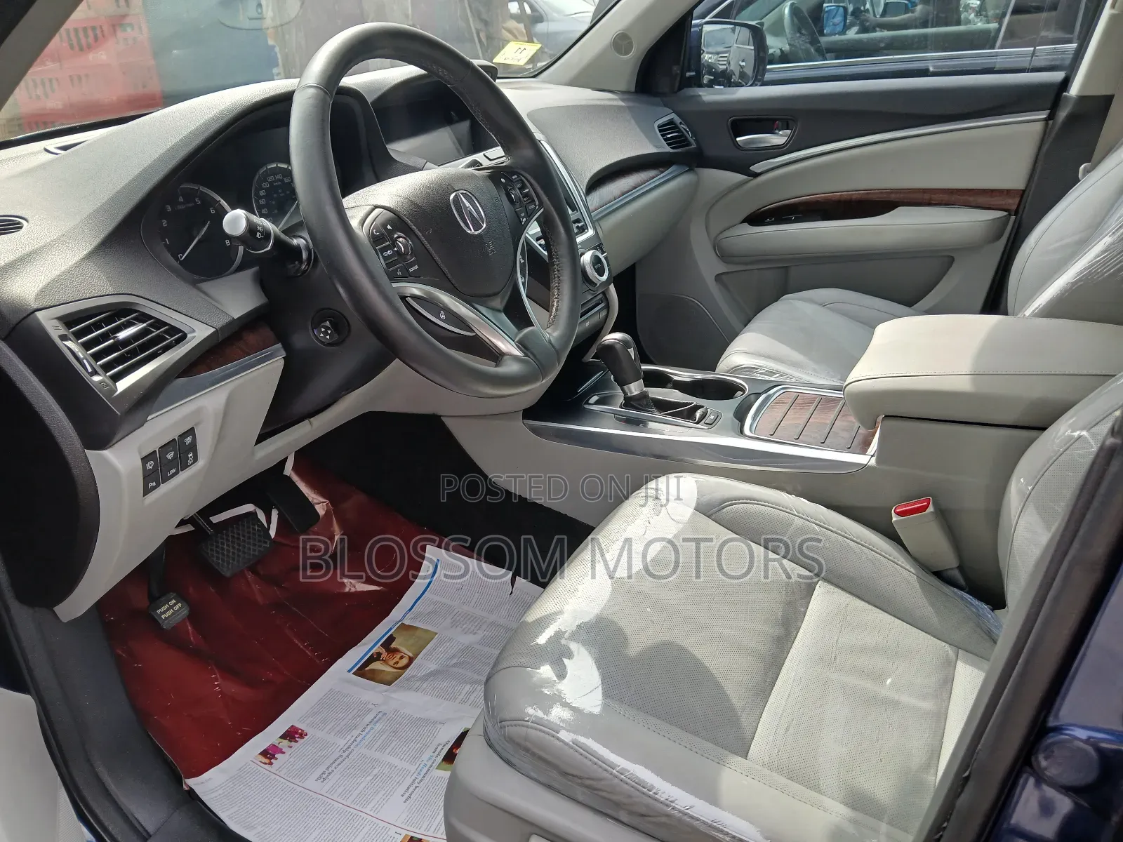 Acura MDX Advance and Entertainment Packages 4dr SUV (3.5L 6cyl 6A)