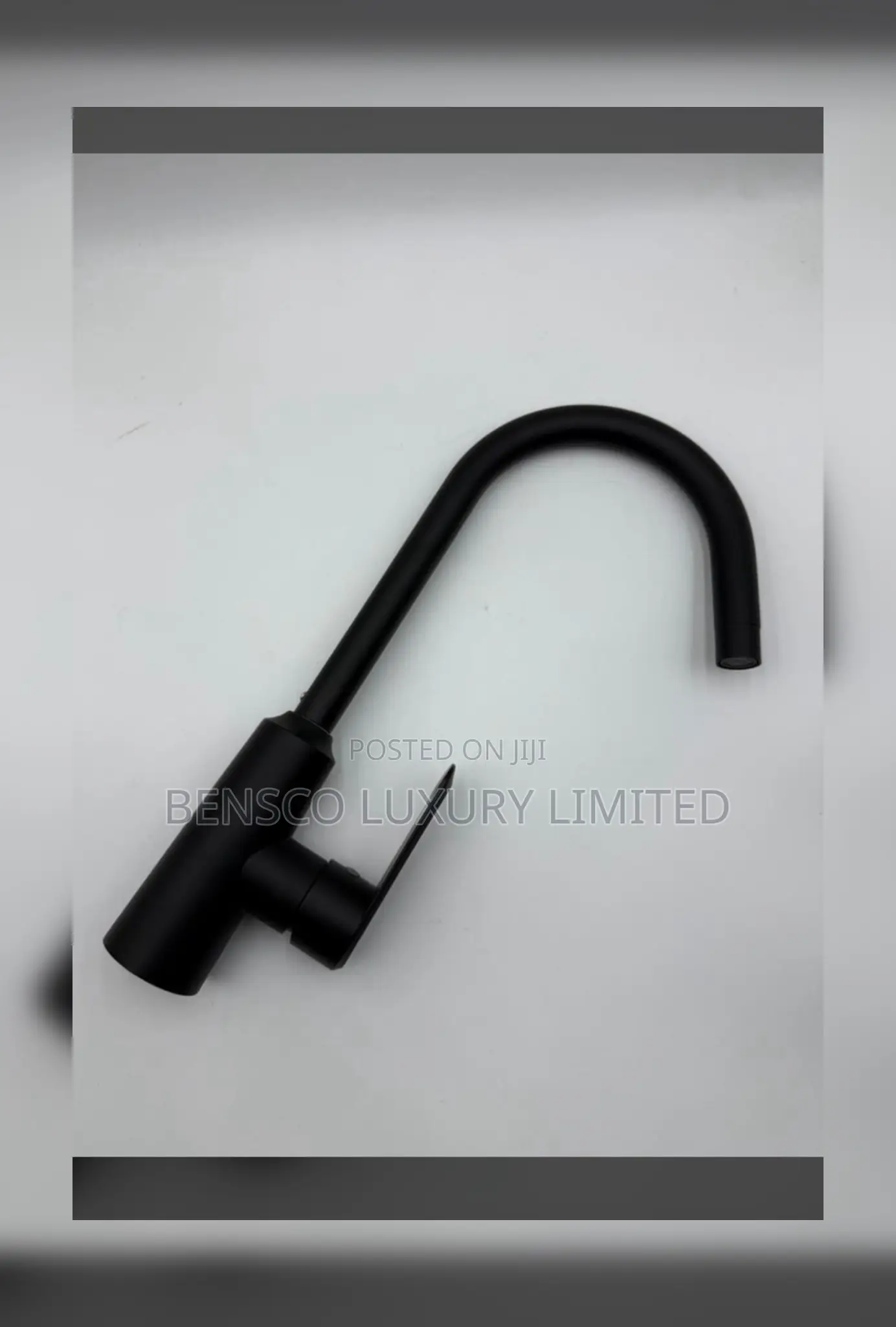 High-Quality Chrome Kitchen Mixer Tap/Faucet With Single Handle Mixer