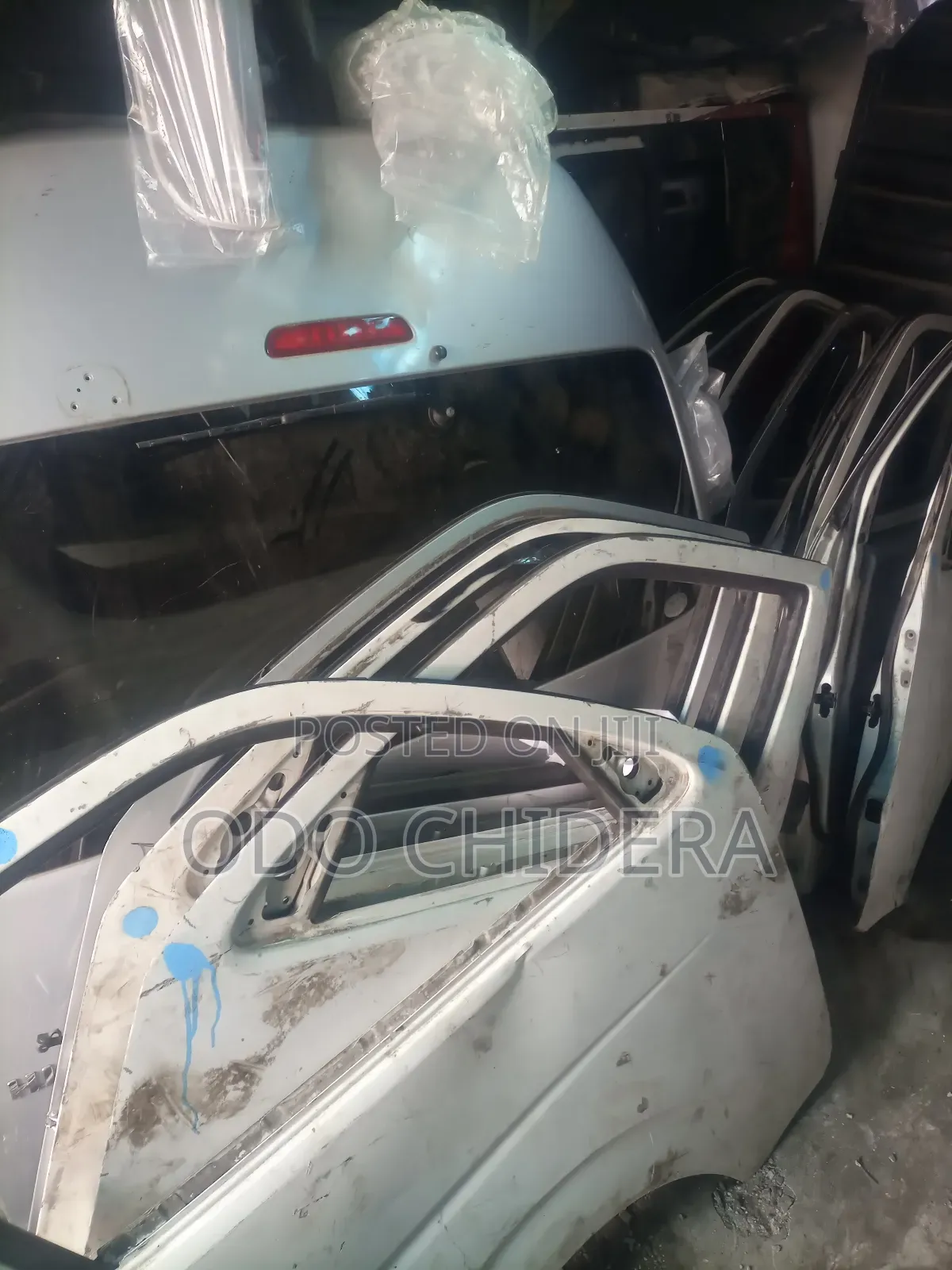 Door Hiace