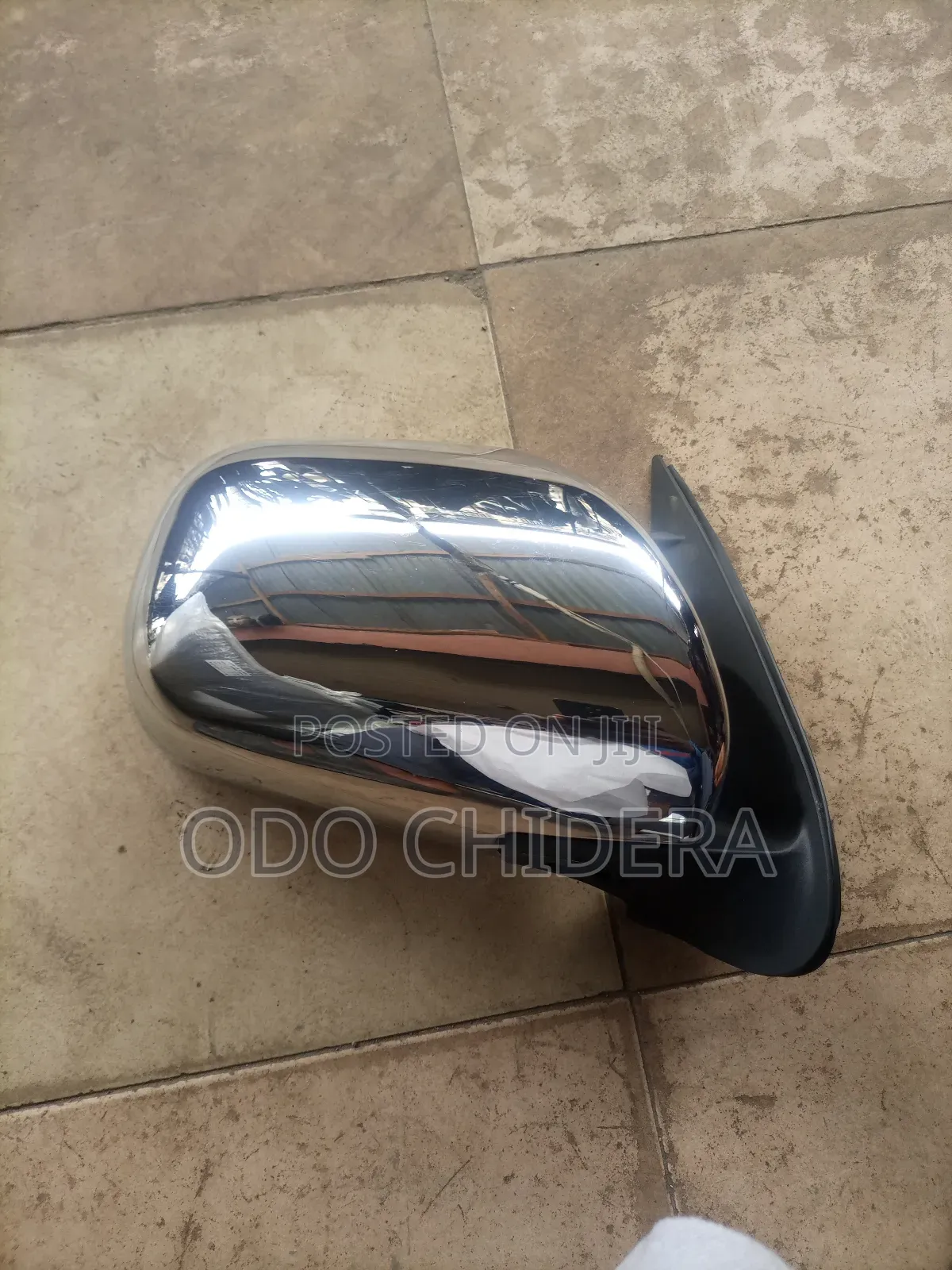 Side Mirror Hiace Automatic 2015