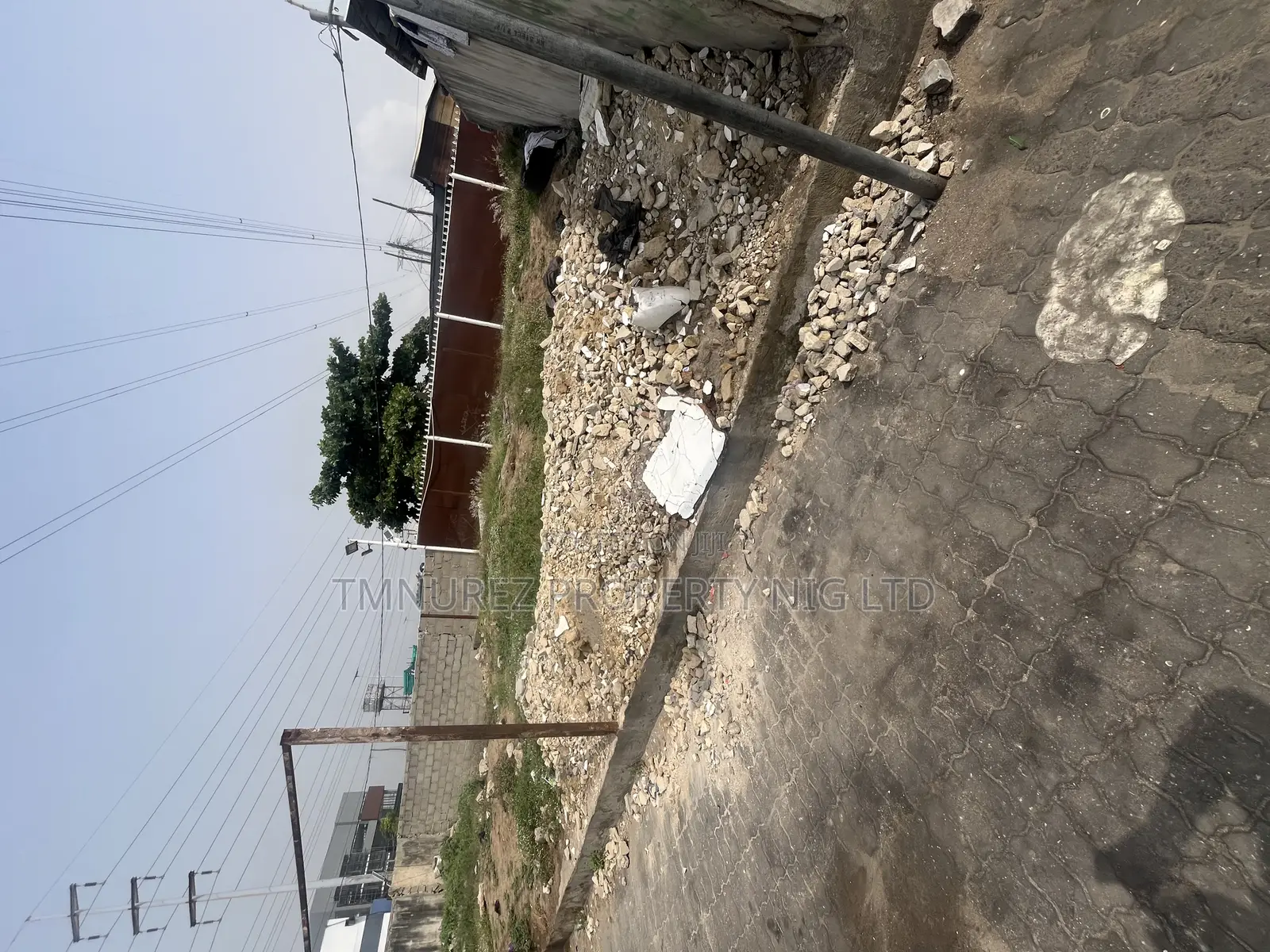 Bareland for Rent for Multipurpose Use,Included Church