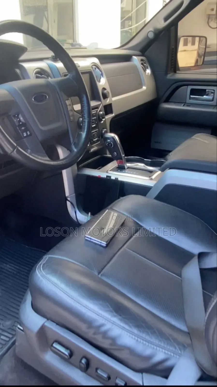 Ford F-150 FX2 4dr SuperCab 6.5 ft. SB (5.0L 8cyl 6A) 2014 Blue