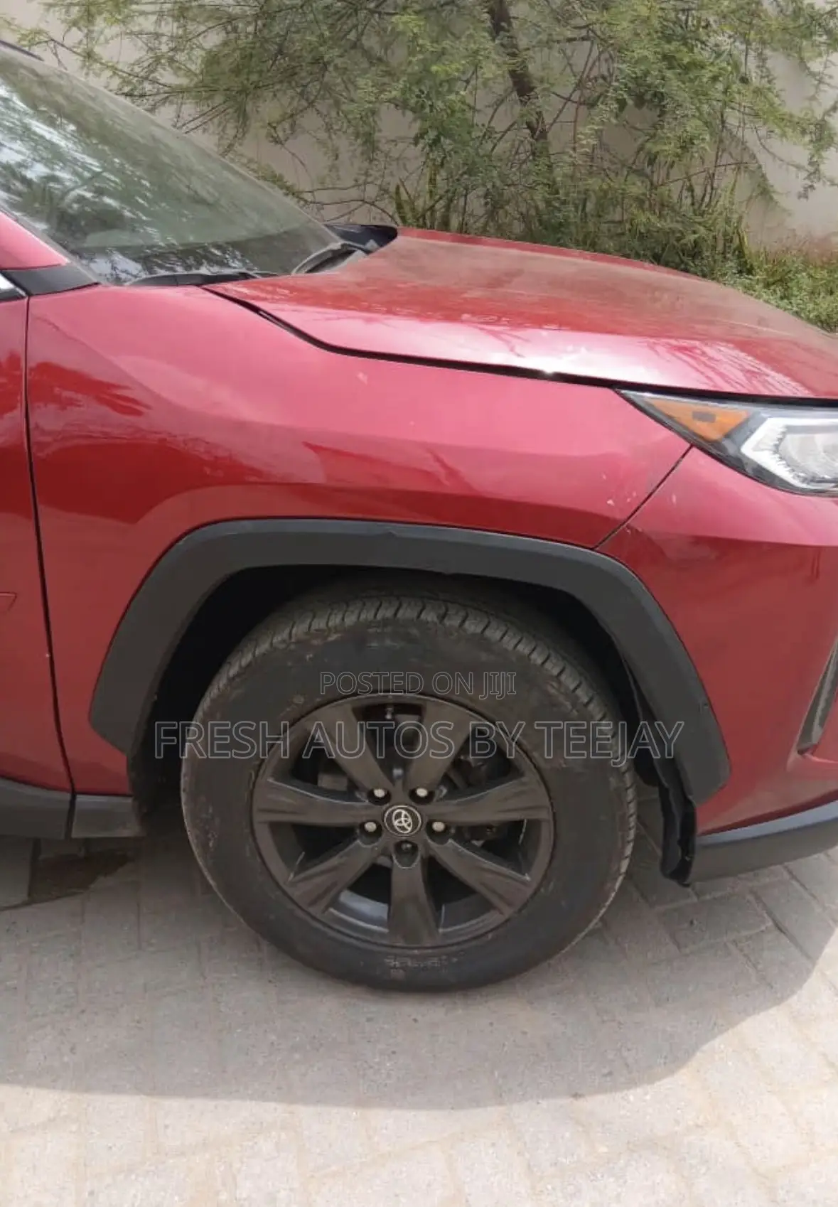 Toyota RAV4 LE FWD 2020 Red