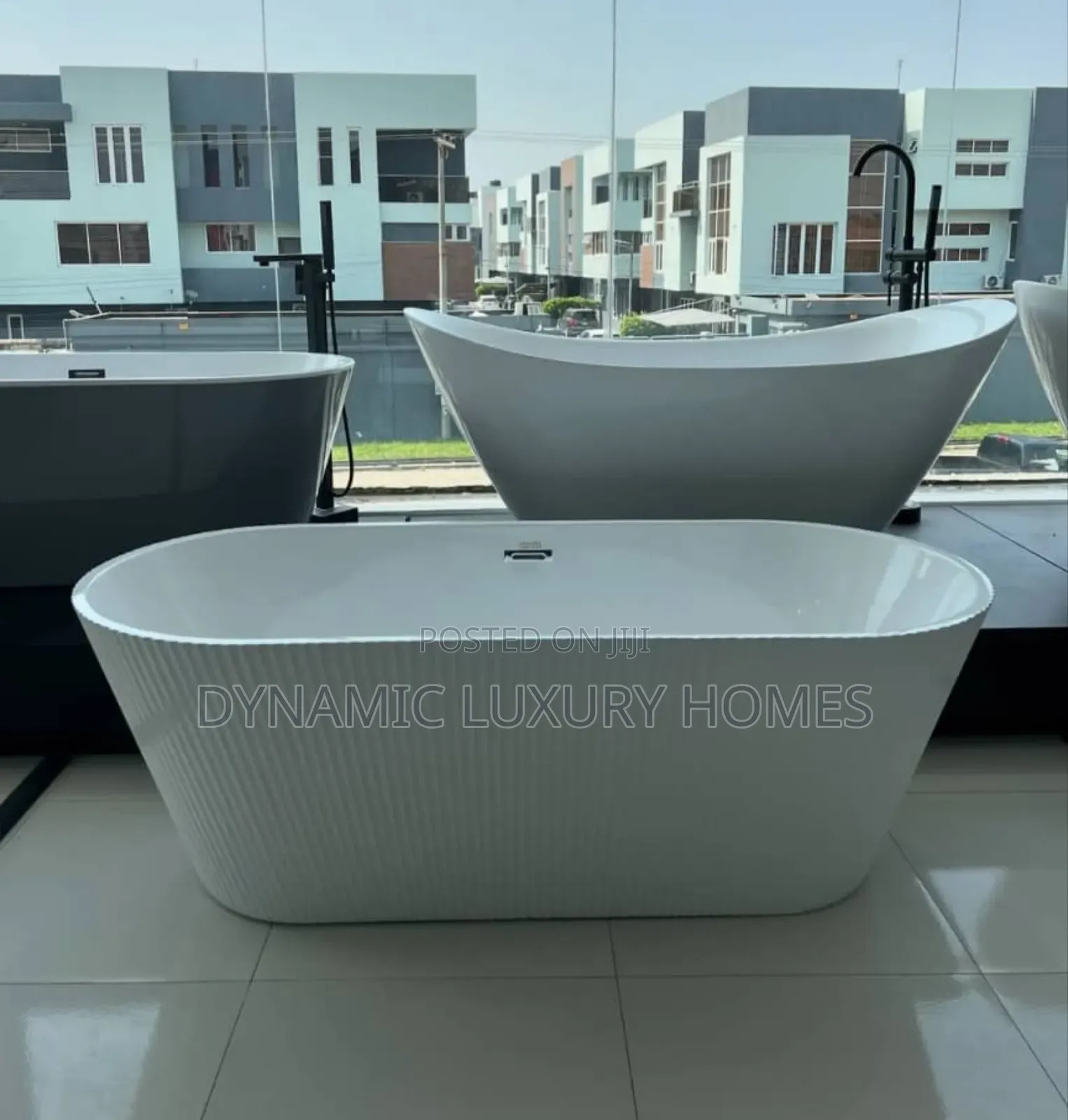 170 by 75 Luxury Bathtub