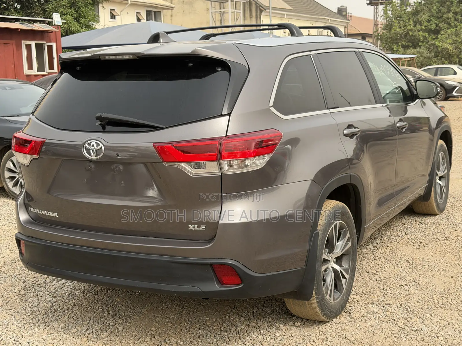 Toyota Highlander XLE V6 4x4 (3.5L 6cyl 6A) 2016 Gray