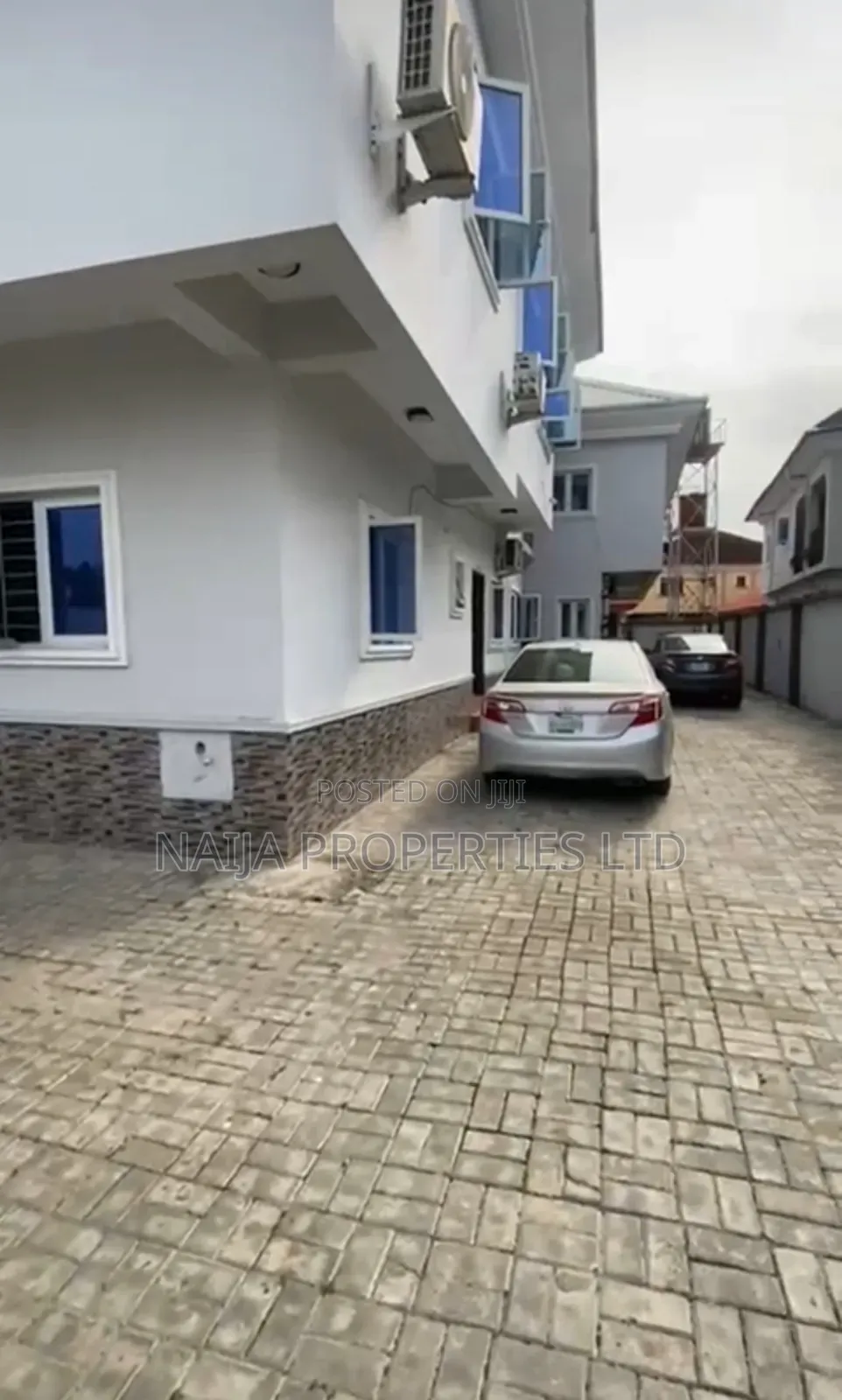 1bdrm Block of Flats in Sangotedo for sale