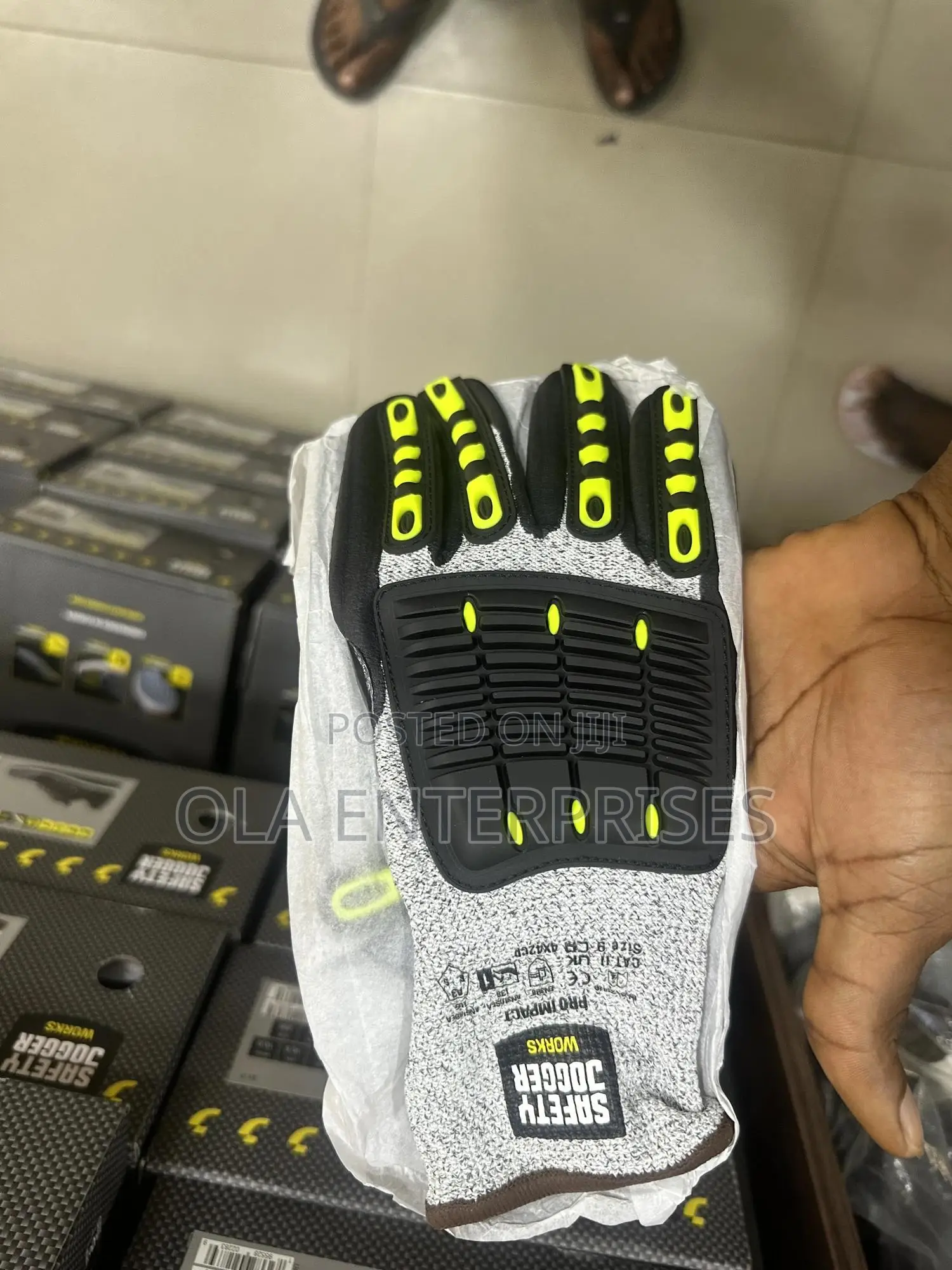 Safety Hand Gloves