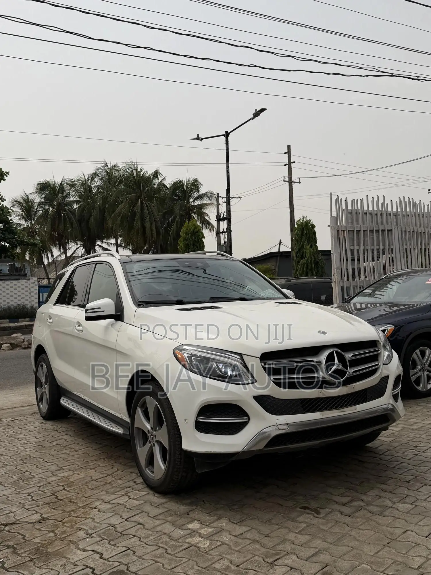 Mercedes-Benz GLE-Class GLE 350d 4MATIC 2017 White