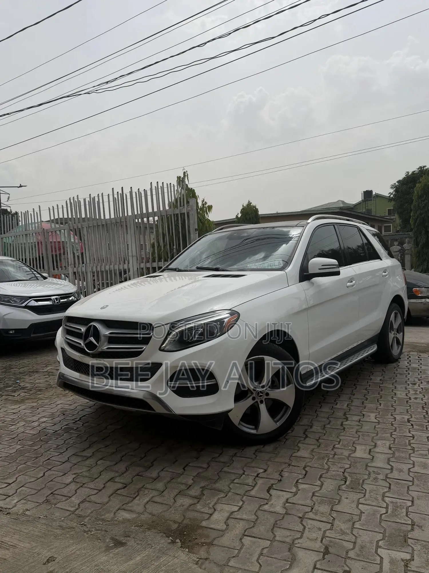 Mercedes-Benz GLE-Class GLE 350d 4MATIC 2017 White