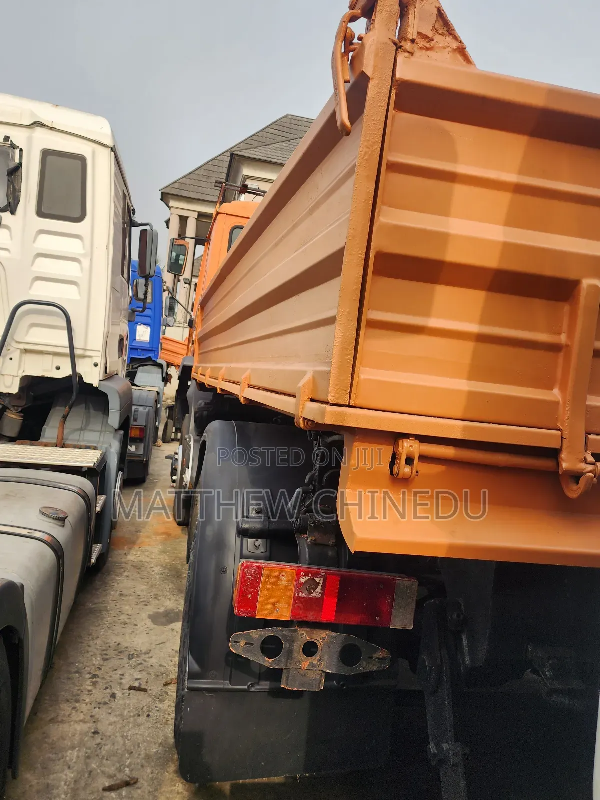 Foreign Used Man Diesel Tipper, 6 Tyres ,With Auxiliary