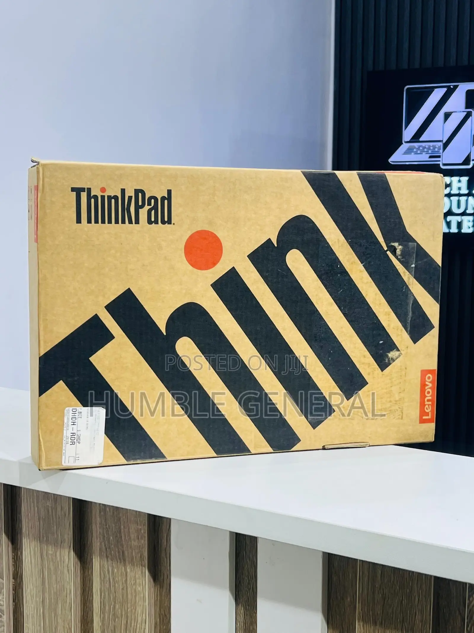 New Laptop Lenovo ThinkPad E16 G1 16GB AMD Ryzen 7 SSD 512GB