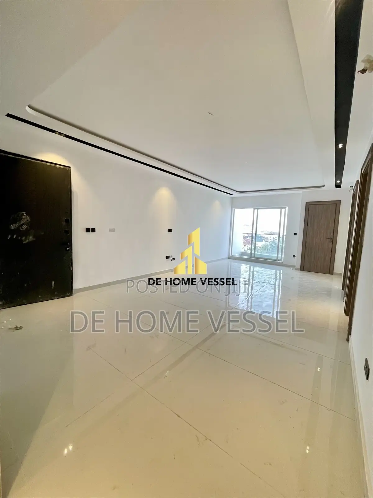 2bdrm Apartment in Lekki Phase 1 for sale