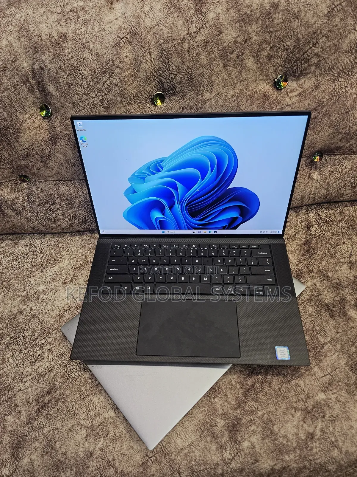 Laptop Dell Precision 5550 32GB Intel Xeon SSD 512GB