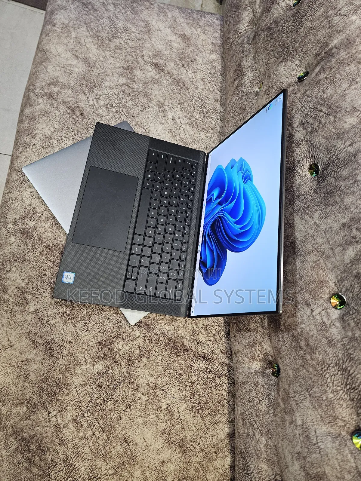 Laptop Dell Precision 5550 32GB Intel Xeon SSD 512GB