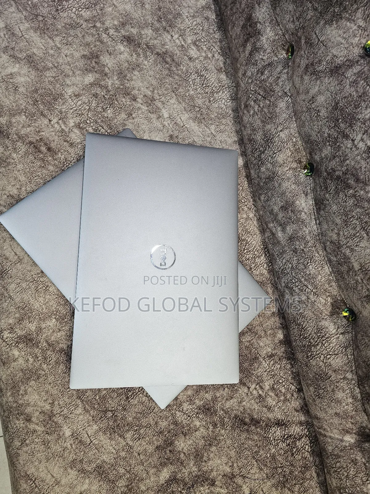 Laptop Dell Precision 5550 32GB Intel Xeon SSD 512GB