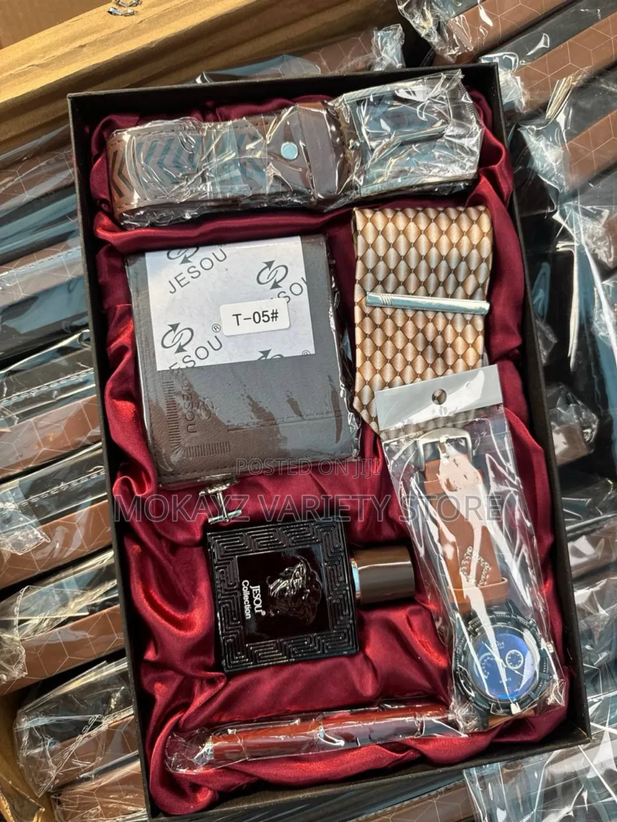 Perfect Men Gift Set(Available in Black Brown