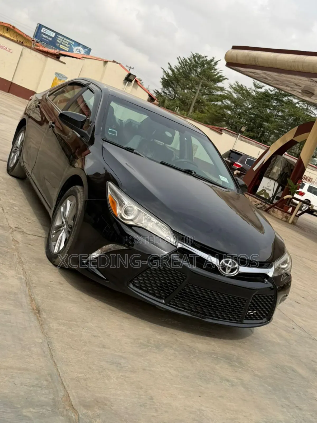 Toyota Camry SE 4dr Sedan (2.5L 4cyl 6A) 2015 Black