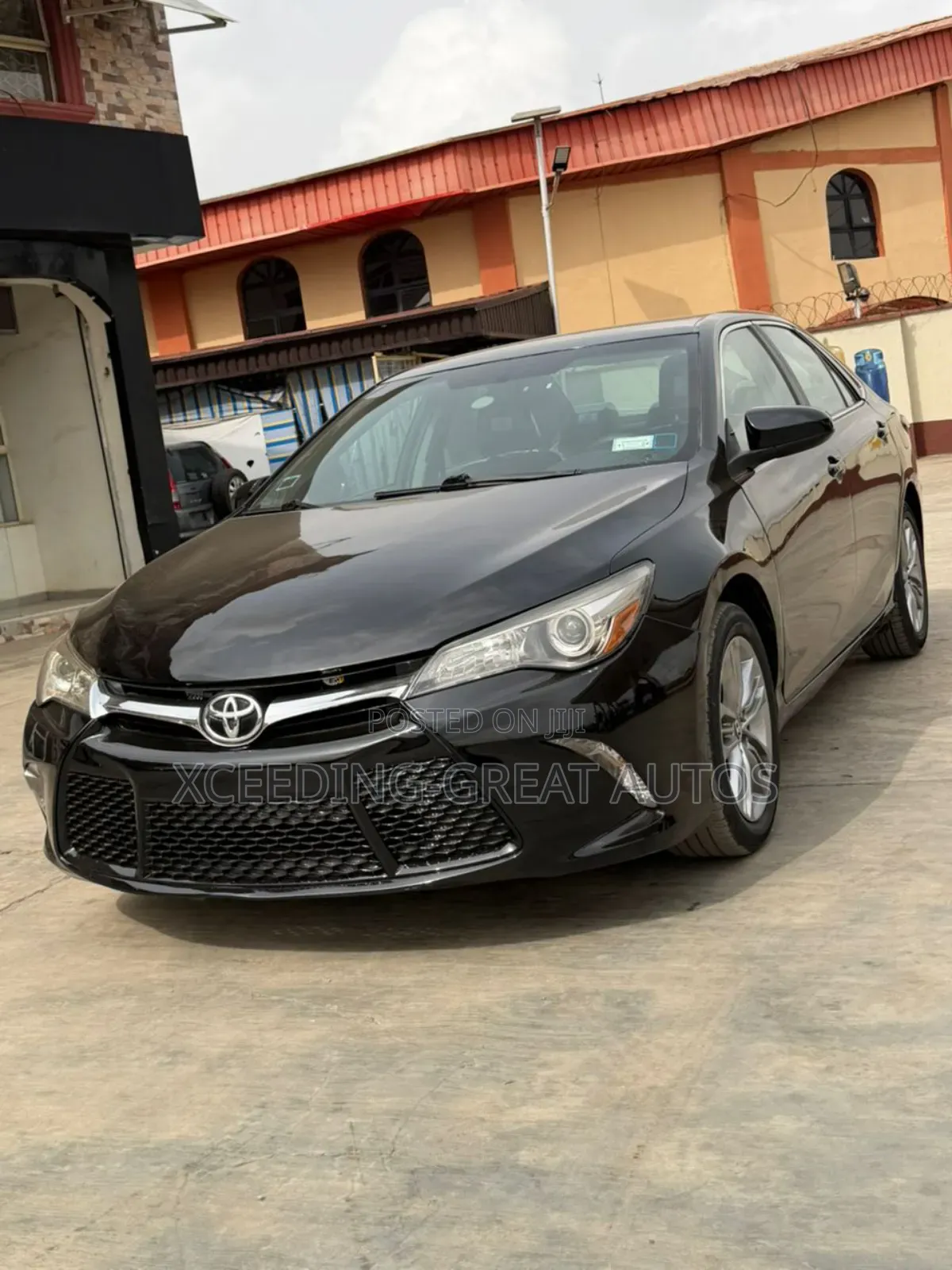 Toyota Camry SE 4dr Sedan (2.5L 4cyl 6A) 2015 Black