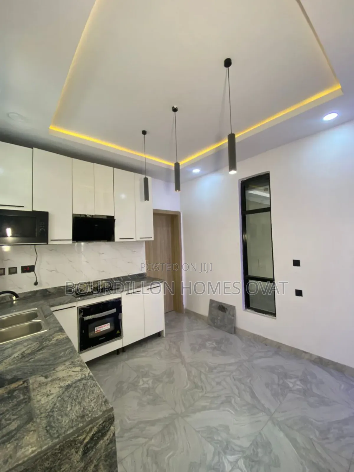 Furnished 2bdrm Apartment in Ikota Villa Estate for sale