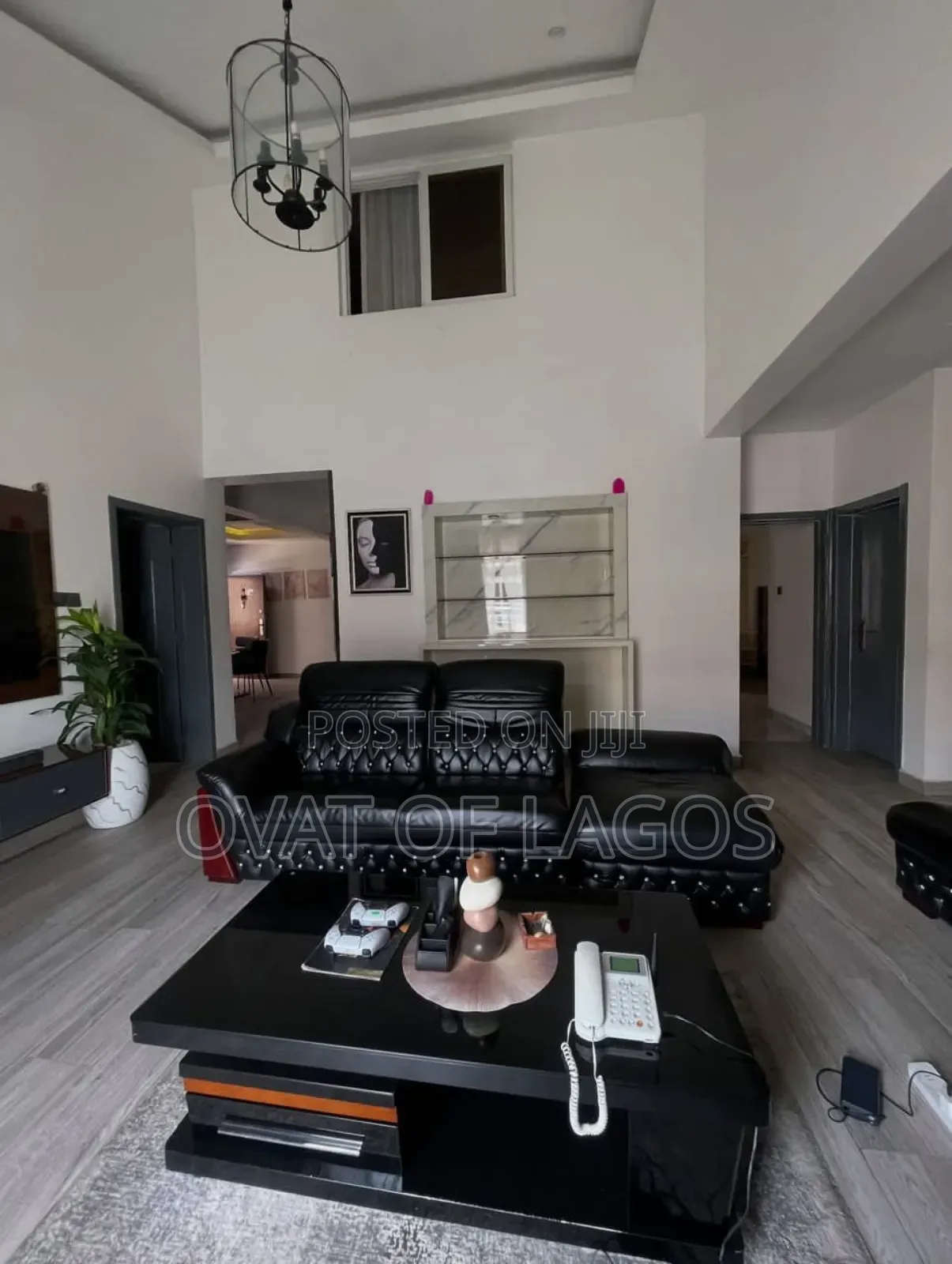 Furnished 3bdrm Penthouse in Osapa London for sale
