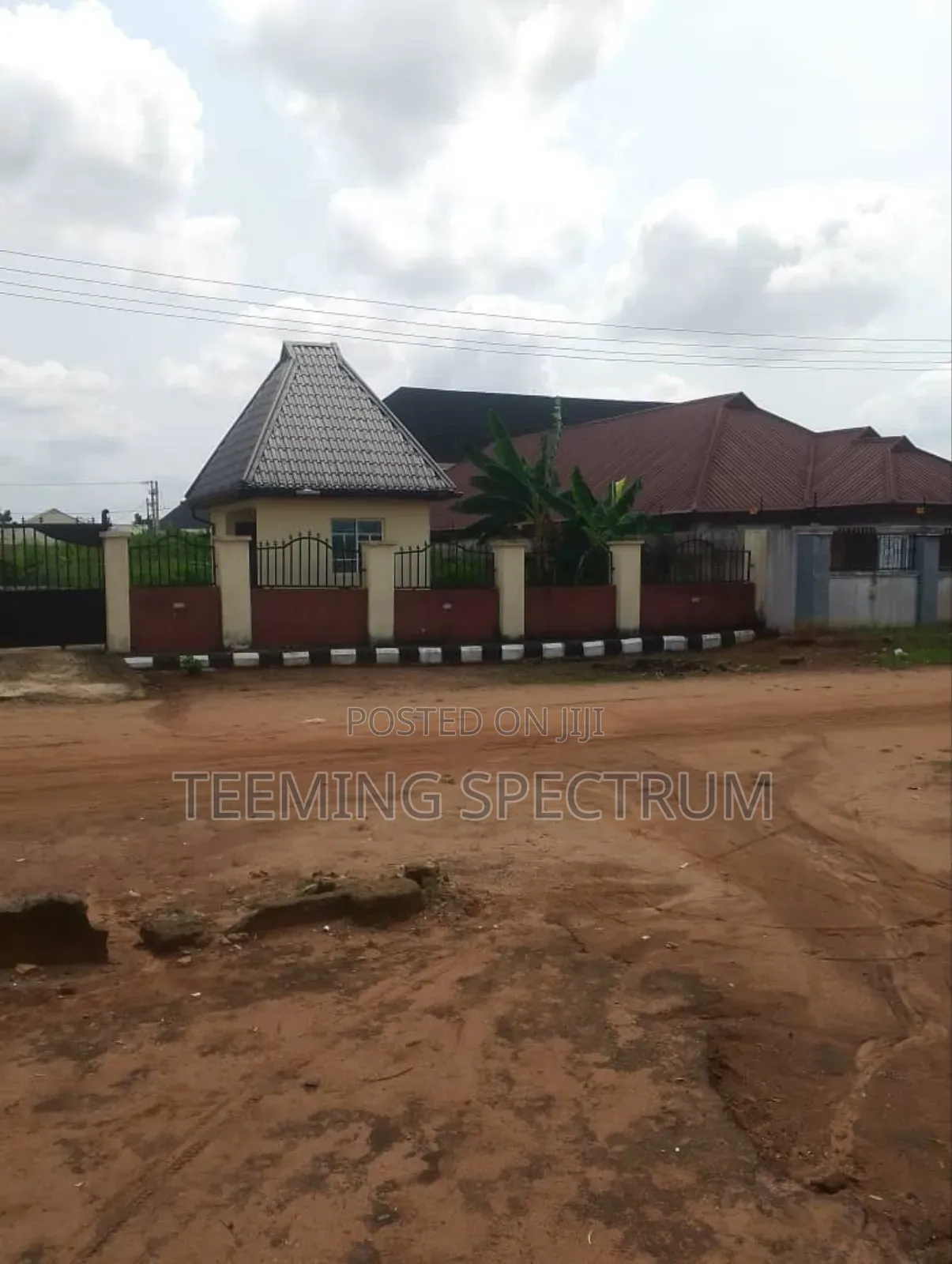 3bdrm Block of Flats in Benin City for sale