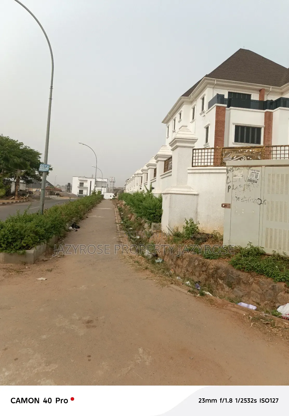6bdrm Duplex in Guzape District for sale