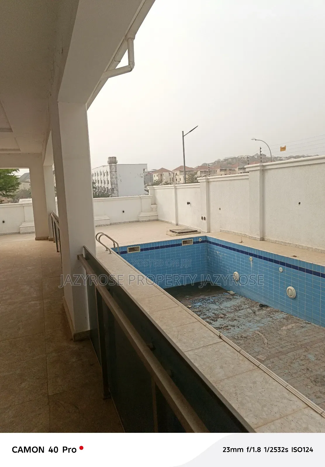 6bdrm Duplex in Guzape District for sale