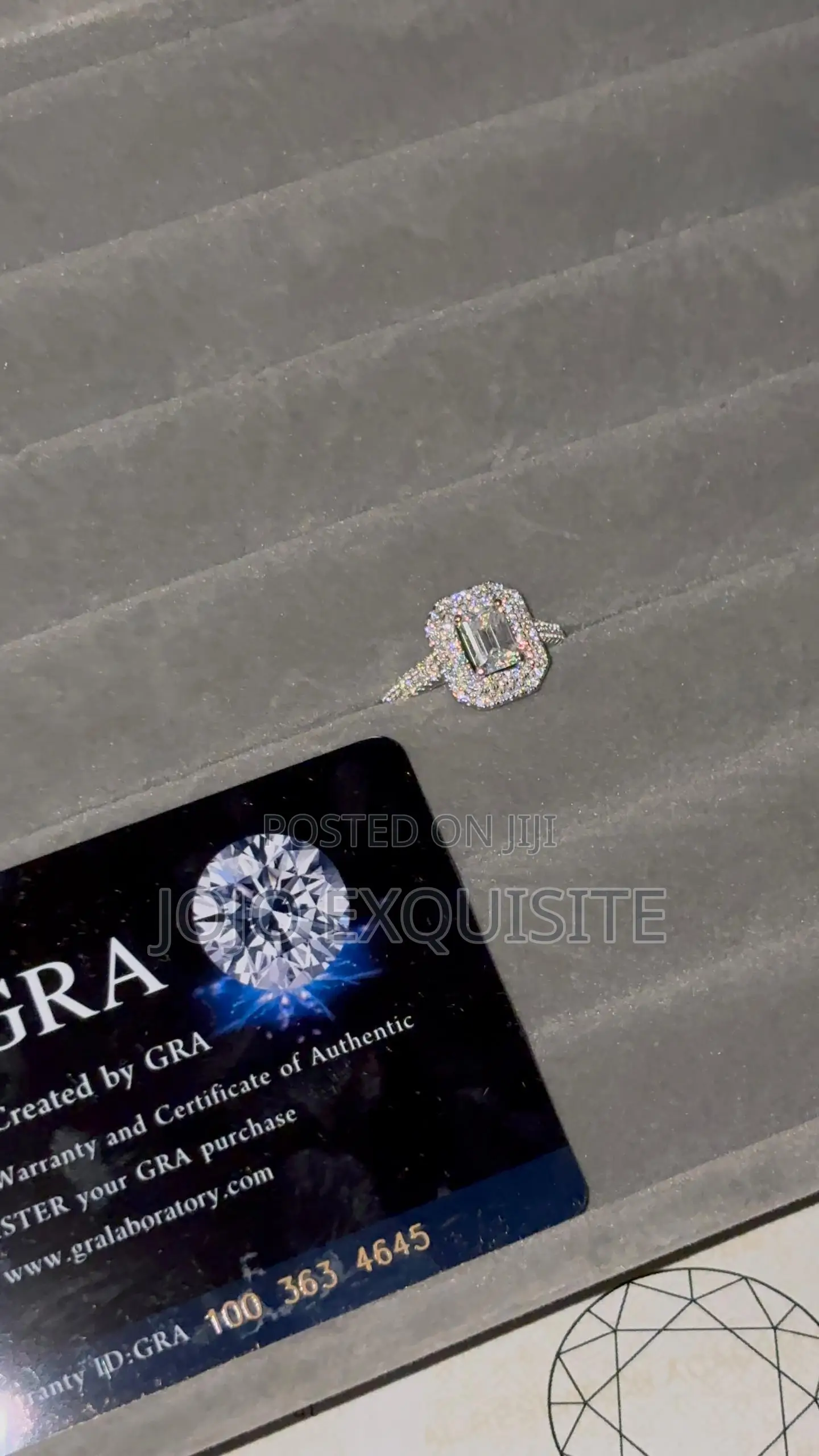 VVS Moissanite Engagement Ring
