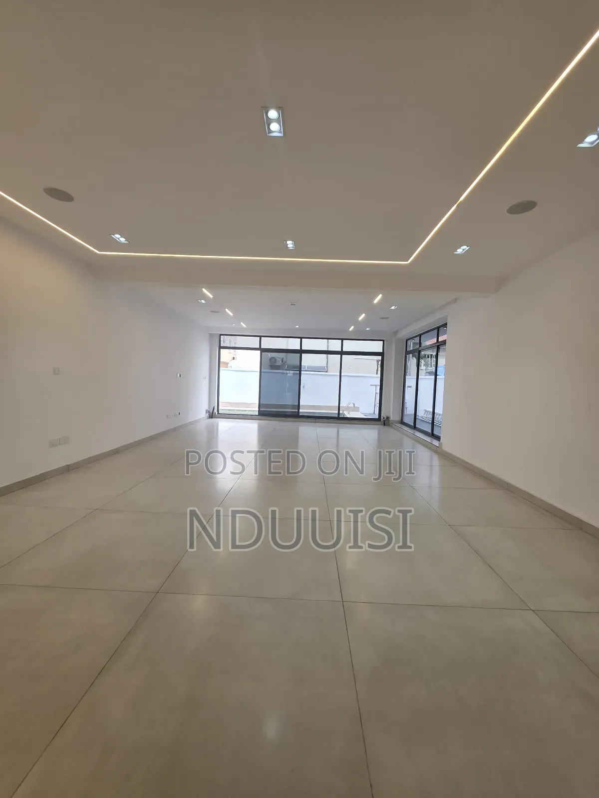 5bdrm Duplex in Lekki Phase 1 for sale