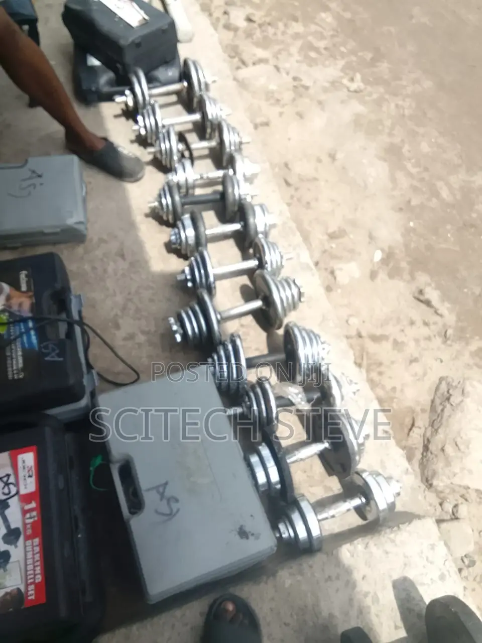 Dumbbells Available At 2900 Per Kg