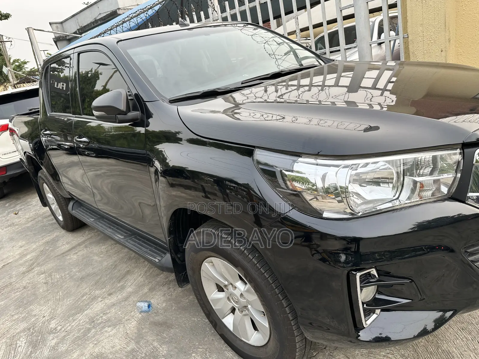 Toyota Hilux Revo Double Cab Petrol 2.7 RWD 2020 Black