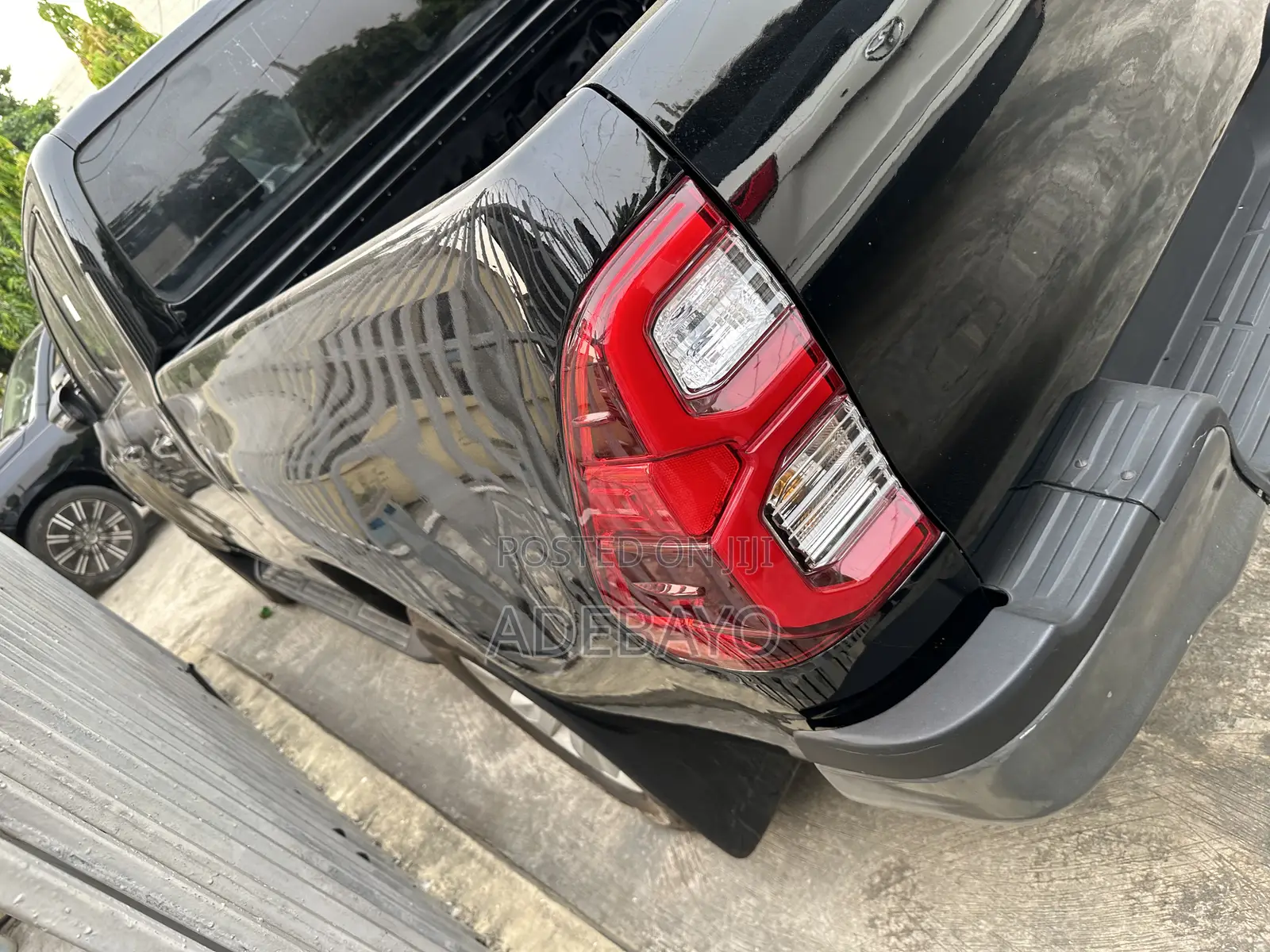 Toyota Hilux Revo Double Cab Petrol 2.7 RWD 2020 Black