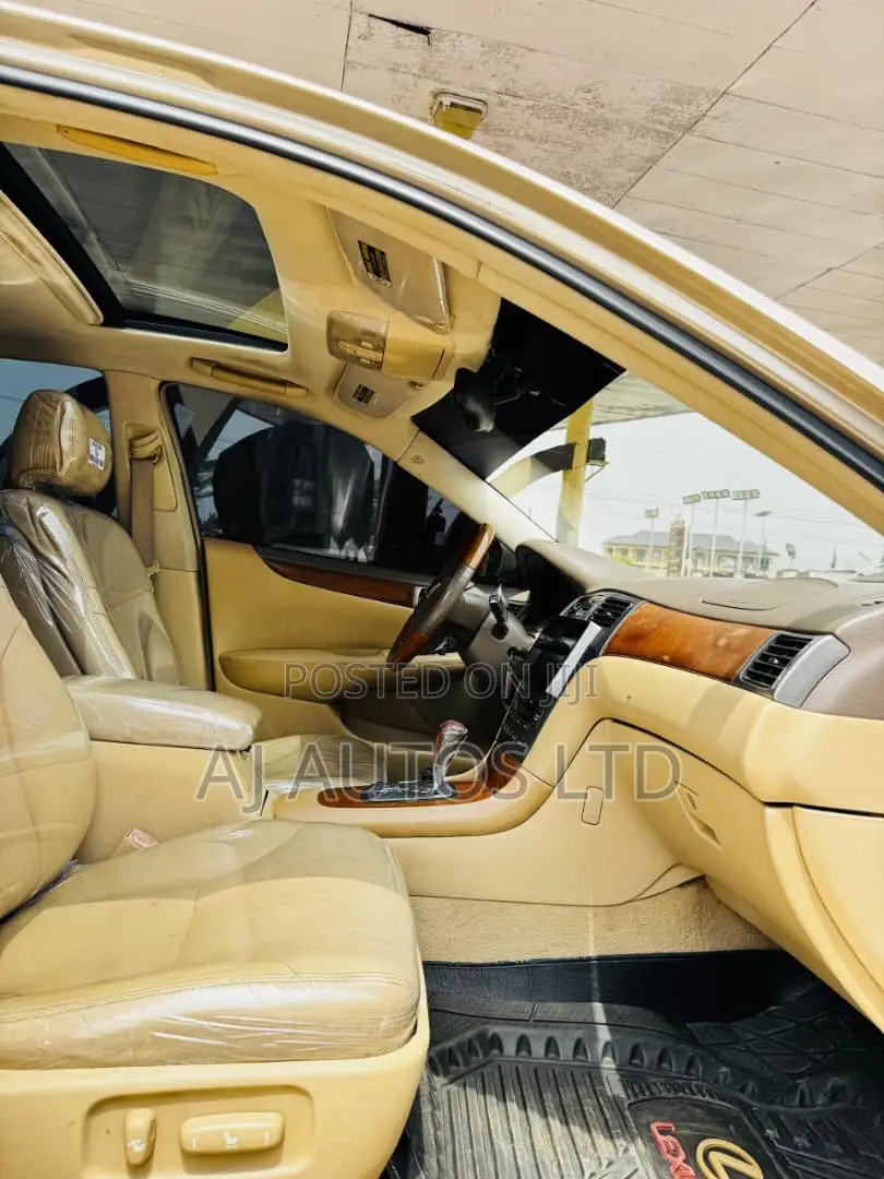 Lexus ES 330 2005 Gold