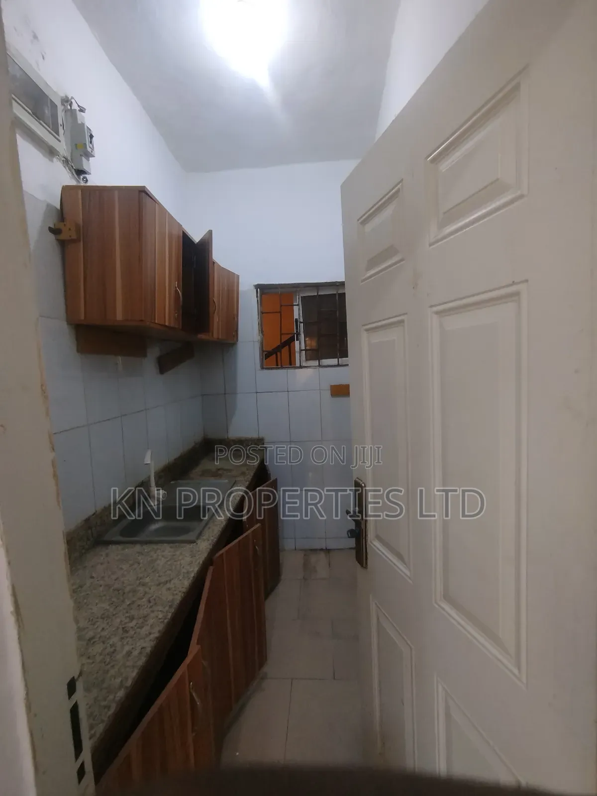 Studio Apartment in Self-Contained, Wuye for rent