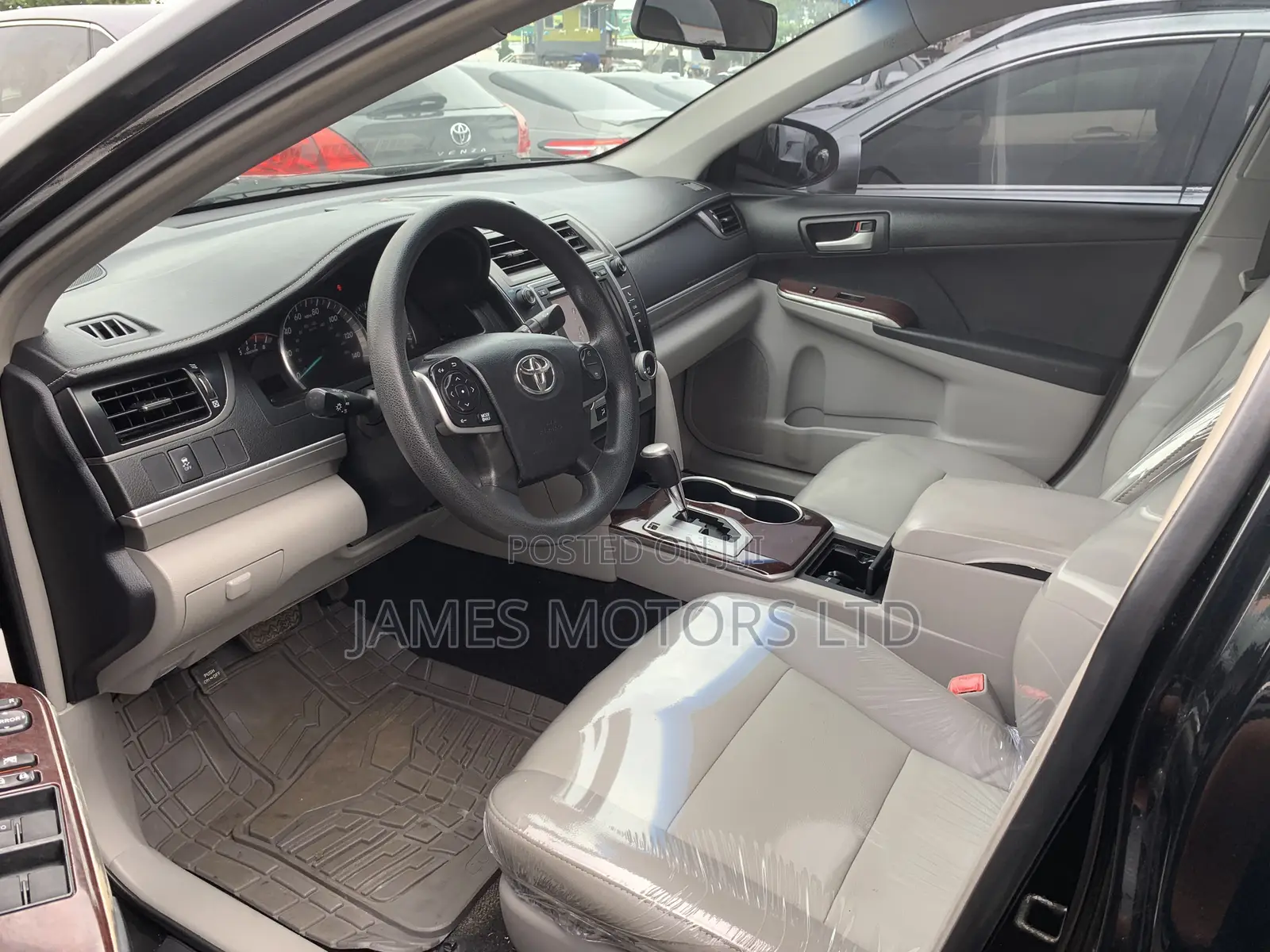 Toyota Camry 2014 Black