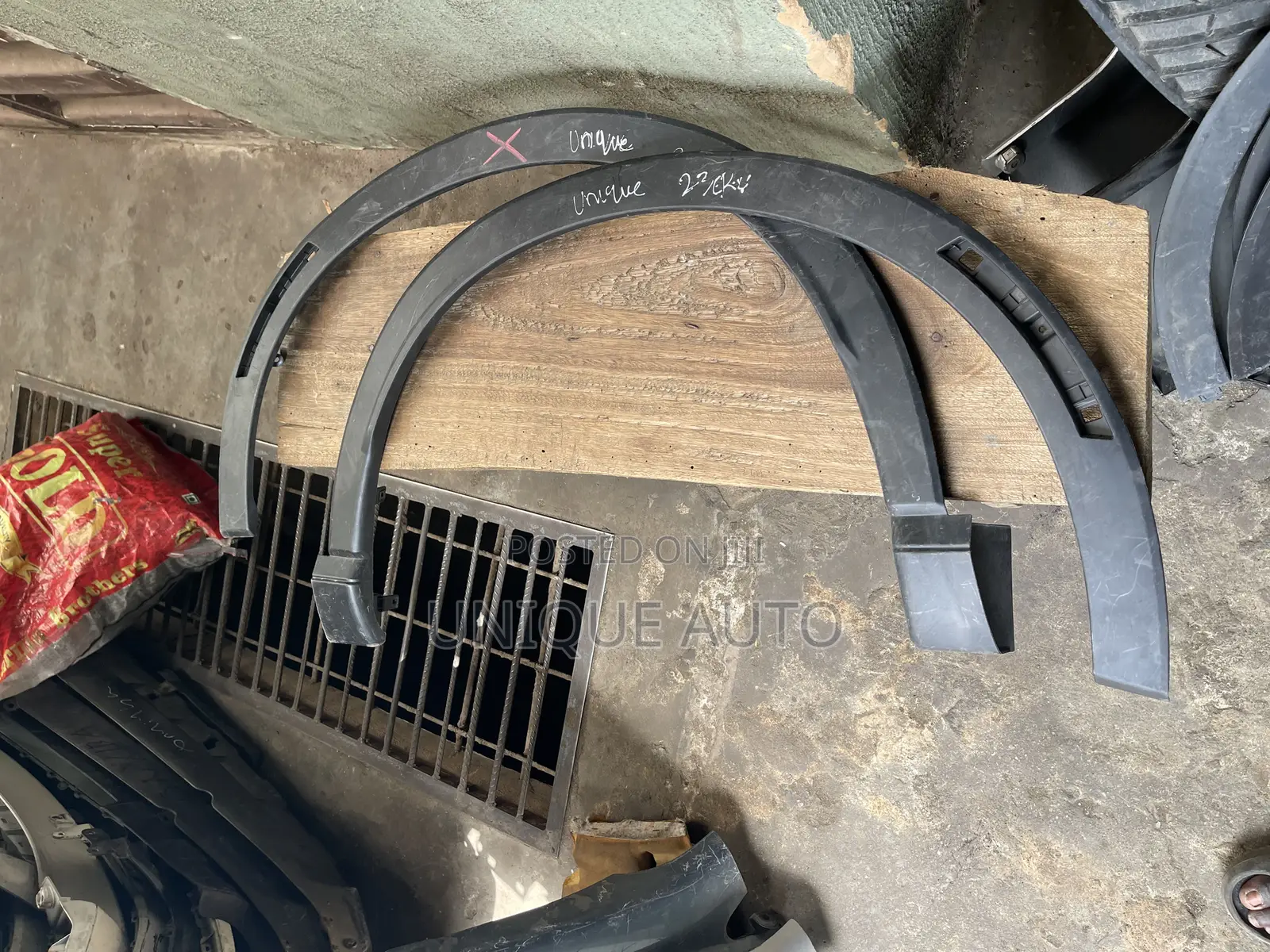 Fender Chrome 2023 Honda Crv