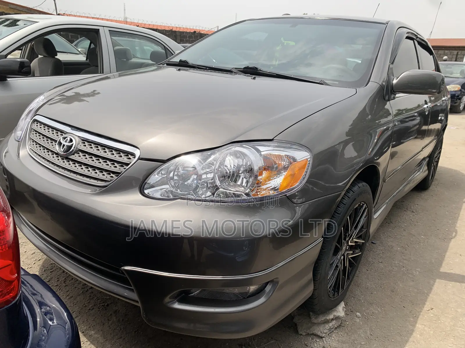 Toyota Corolla 2006 Gray