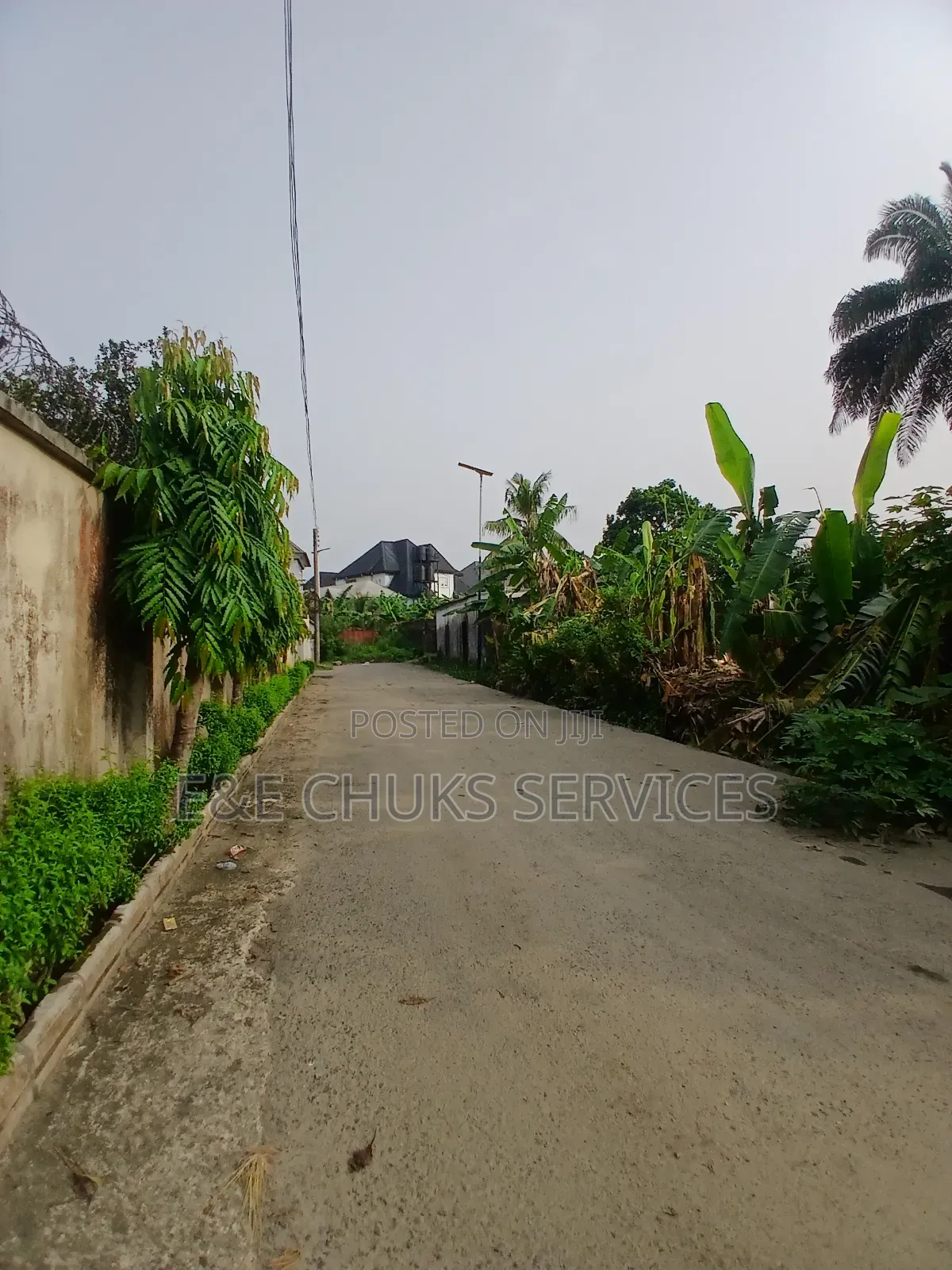 Buy and Build and Move in One Plot of Land