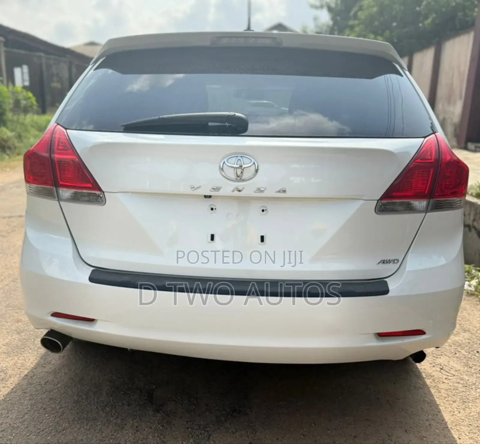 Toyota Venza V6 AWD 2010 White