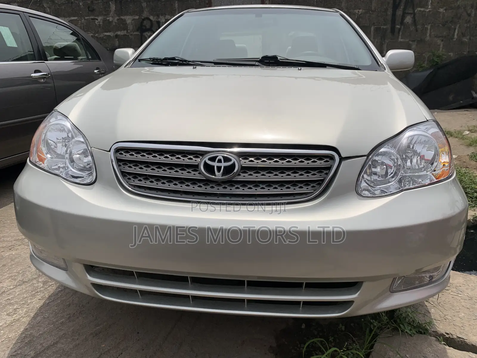 Toyota Corolla 2004 Silver