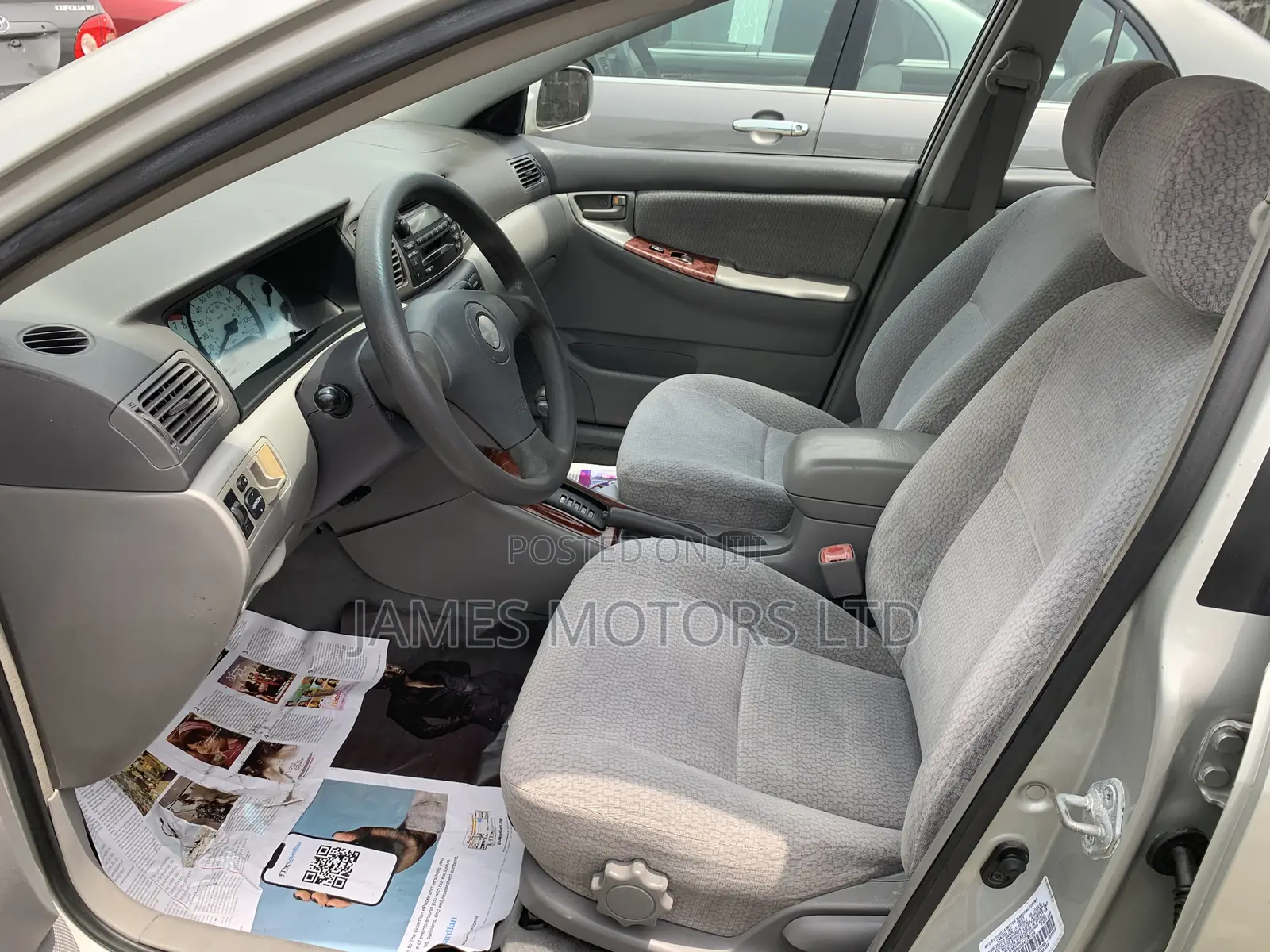 Toyota Corolla 2004 Silver