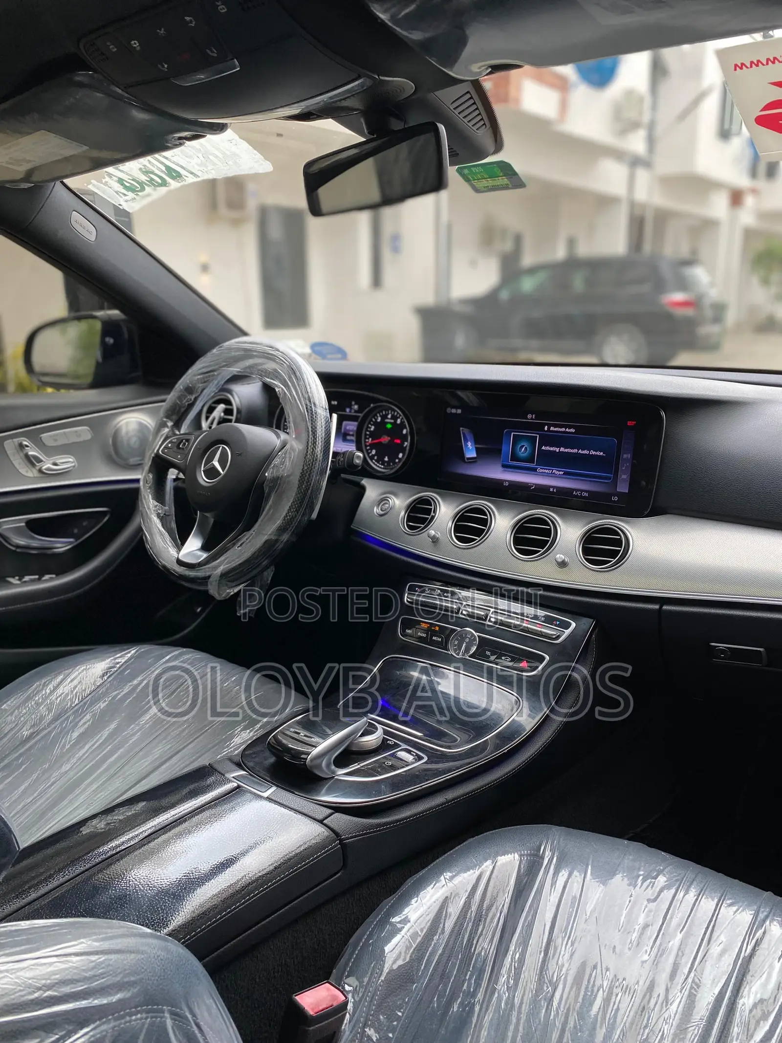 Mercedes-Benz E300 2018 Blue